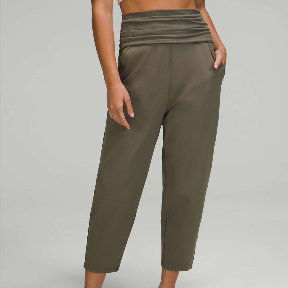 Lululemon Align ribbed waist cropped jogger pants - Carob brown